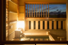 【悠々・遥々の階】純和室客室露天風呂イメージ