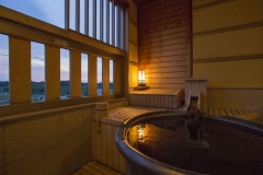 【遥々の階】和モダン洋室客室露天風呂イメージ