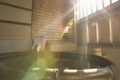 【遥々の階】和モダン洋室客室露天風呂イメージ